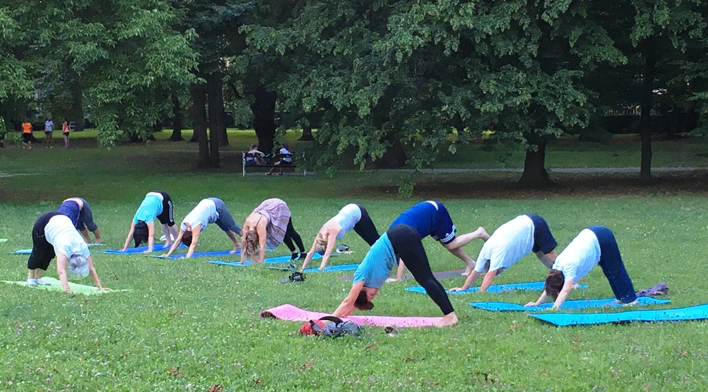 Karlovac Joga u prirodi