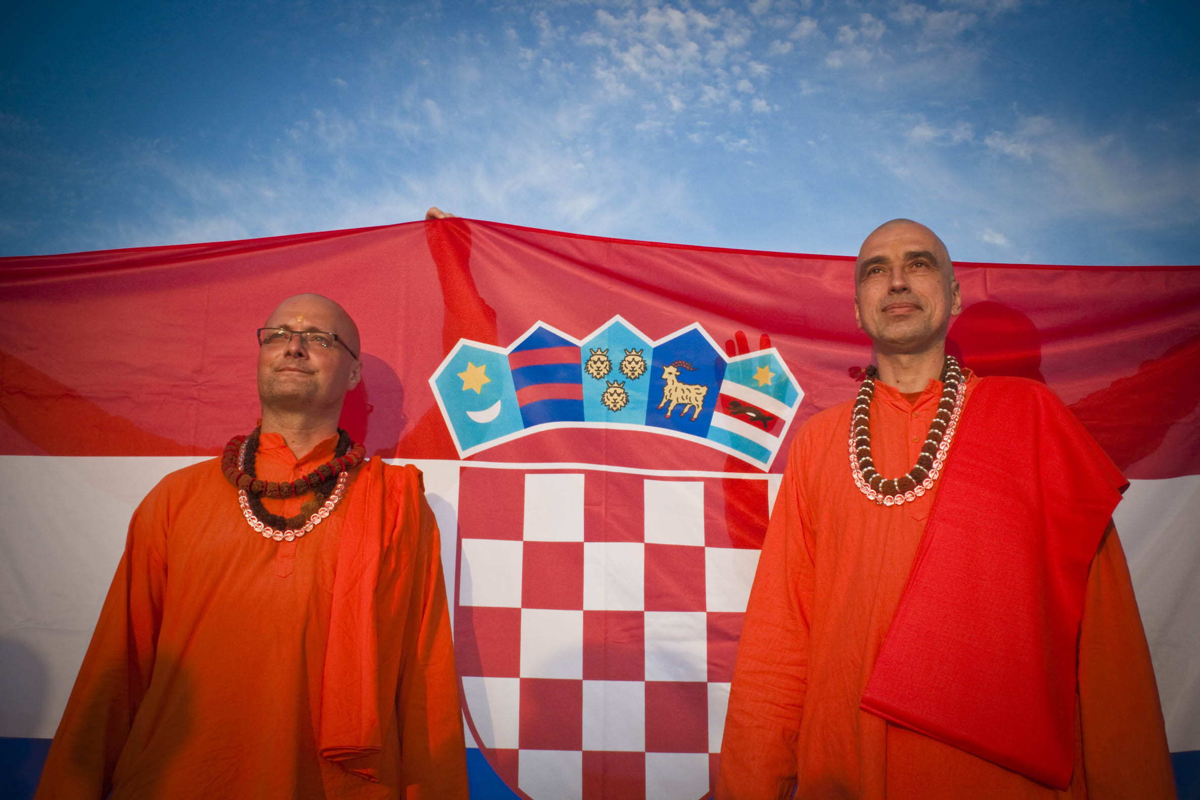 Dva Hrvatska Mahamandaleshvara
